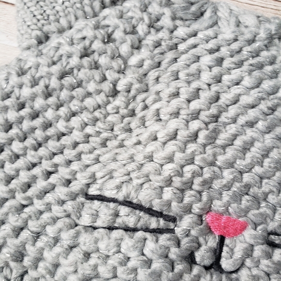 GAP Knit Cat Designed Hat With Embroidery - Picture 4 of 4